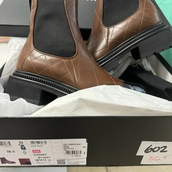 Chanel ankle boots NWT stylish color and shiny fronts - Picture 1 of 14